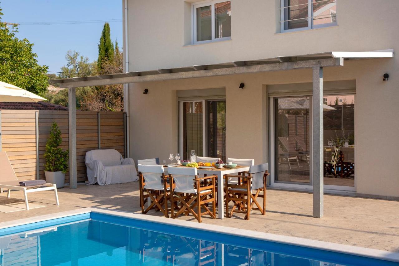 Grappolo Lefkada Villas - Vilana Ideal For Families And Small Groups Apolpaina Екстериор снимка