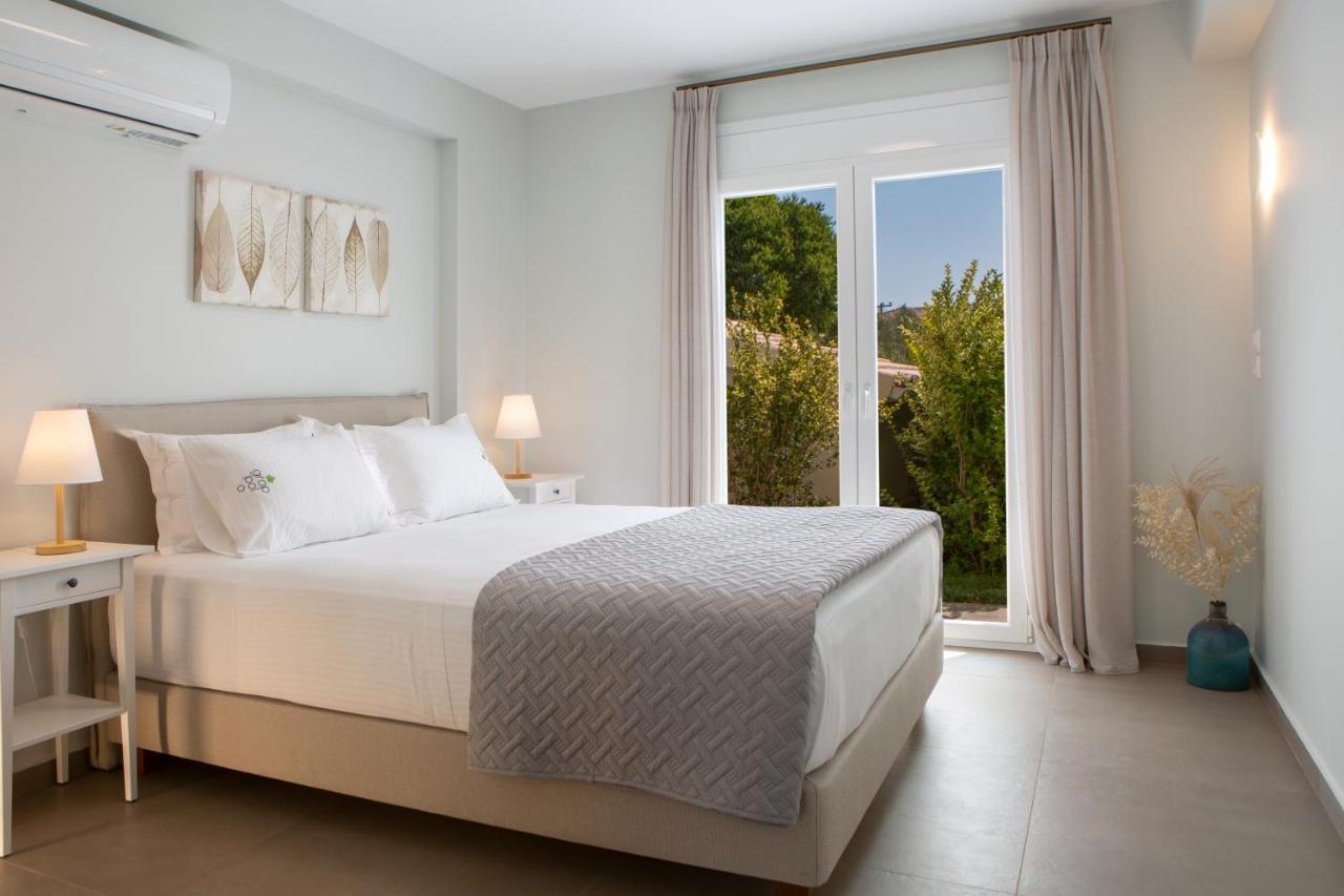 Grappolo Lefkada Villas - Vilana Ideal For Families And Small Groups Apolpaina Екстериор снимка