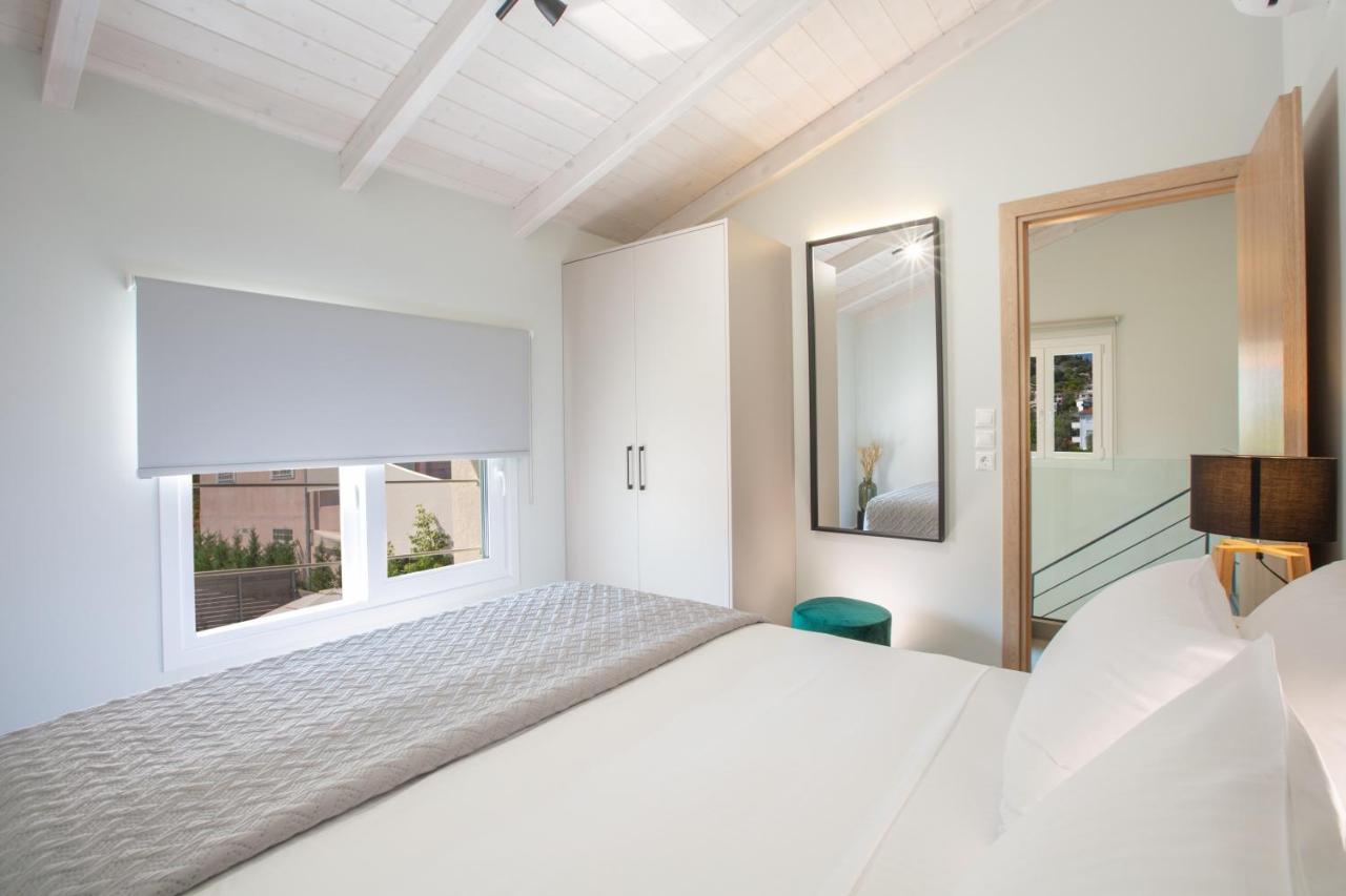 Grappolo Lefkada Villas - Vilana Ideal For Families And Small Groups Apolpaina Екстериор снимка