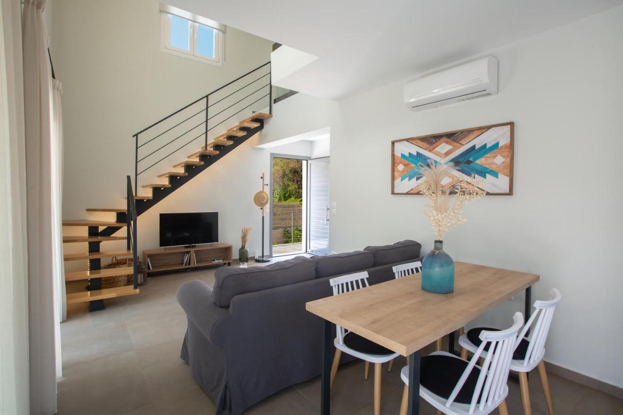 Grappolo Lefkada Villas - Vilana Ideal For Families And Small Groups Apolpaina Екстериор снимка