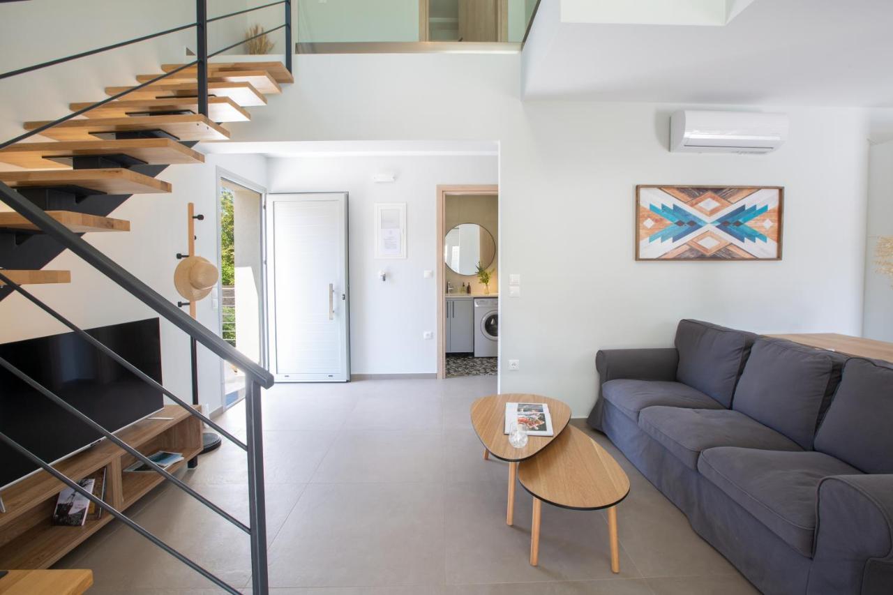 Grappolo Lefkada Villas - Vilana Ideal For Families And Small Groups Apolpaina Екстериор снимка