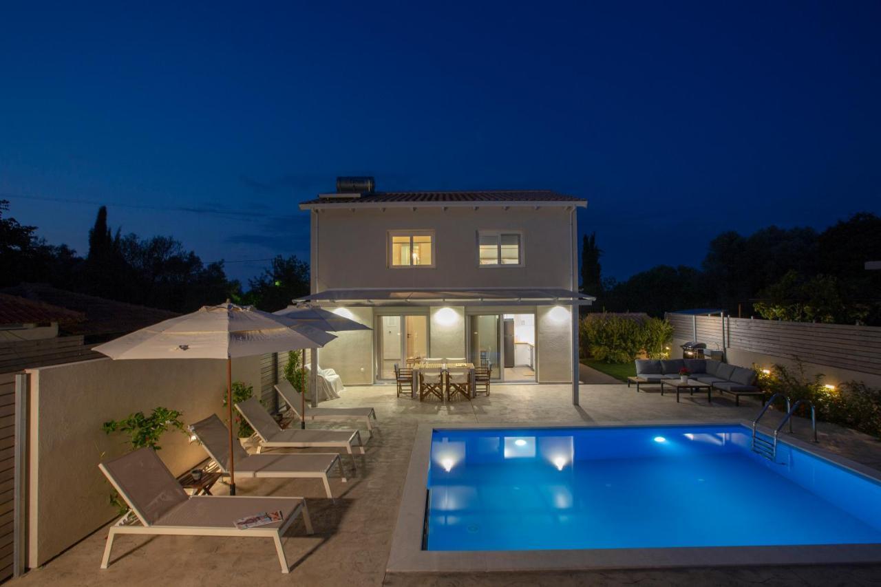 Grappolo Lefkada Villas - Vilana Ideal For Families And Small Groups Apolpaina Екстериор снимка