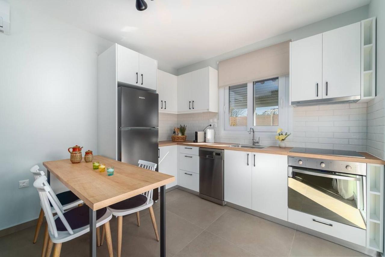 Grappolo Lefkada Villas - Vilana Ideal For Families And Small Groups Apolpaina Екстериор снимка